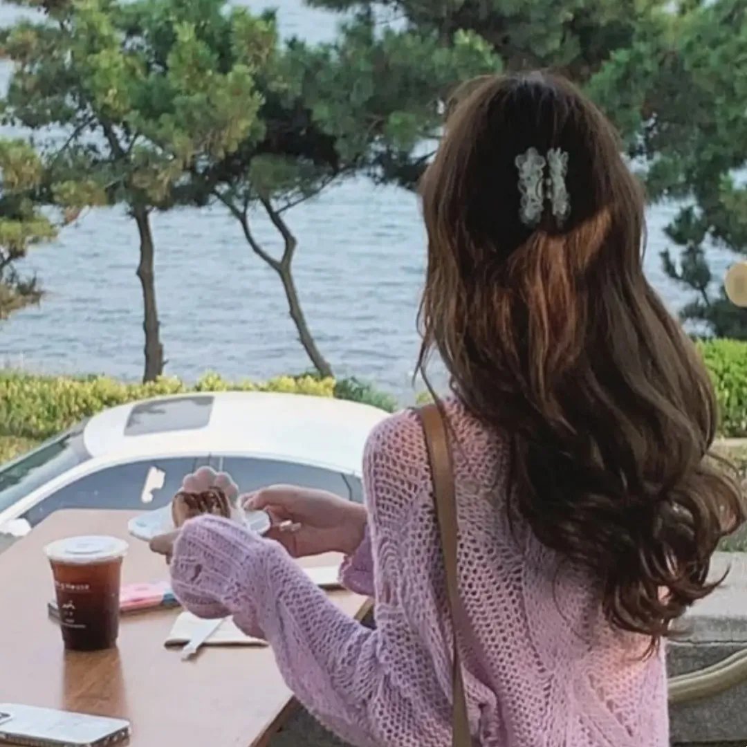四月的女儿
